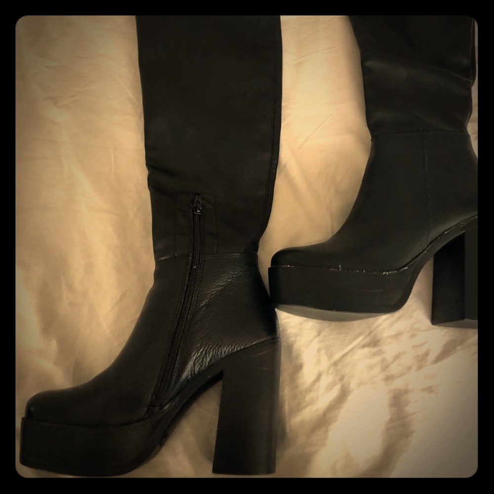 Steve Madden leather boots